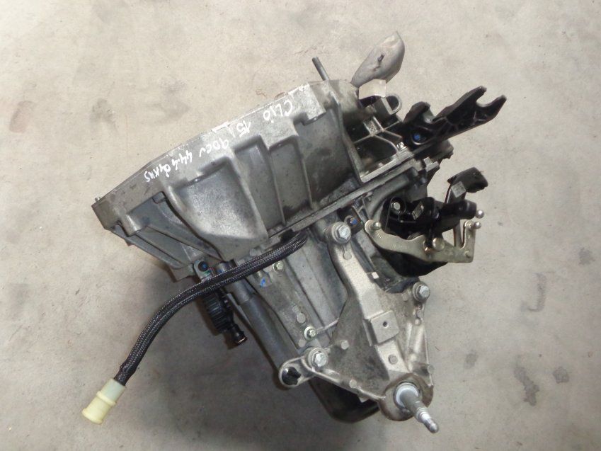 CAJA DE CAMBIOS RENAULT CLIO 4 2015 1500dci 90cv 44