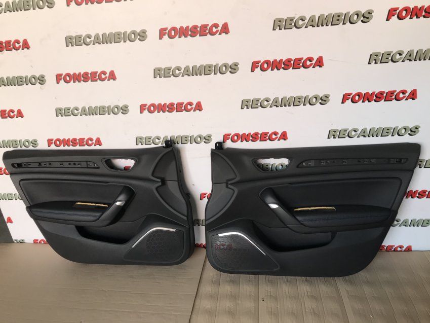 TAPIZADOS PUERTAS RENAULT MEGANE 4 2016 Sport Tourer   Gt Line   Con Luz Cortesia