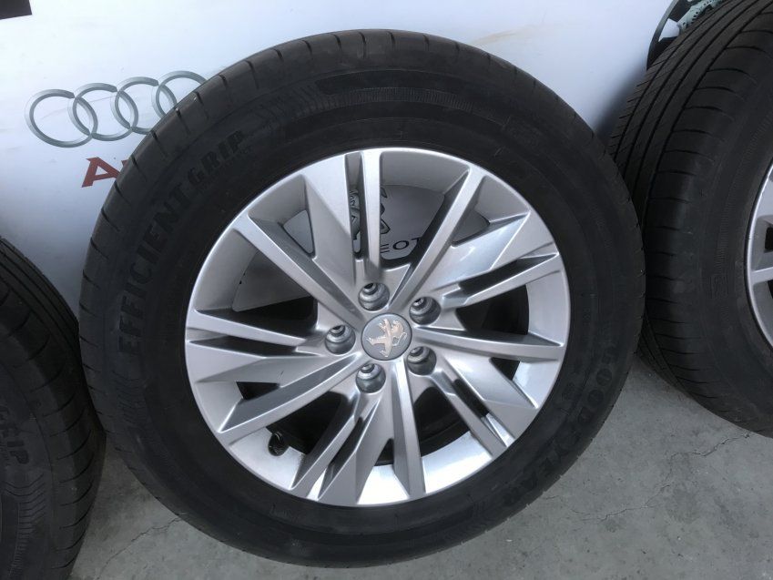LLANTAS PEUGEOT EN 16"    LLANTAS ORIGINALES 7JX16   NEUMATICOS GOODYEAR 215/60 R16 95V