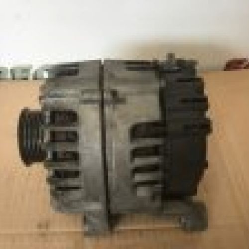 ALTERNADOR BMW SERIE 5 2008 E60 E61 520d 177cv   Valeo   Ref. 7802261