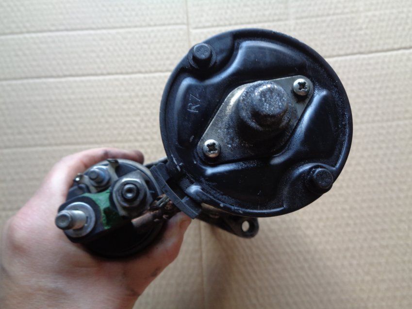 ARRANQUE / PUESTA MARCHA BMW 635d 2008 E63 140.000Kms MARCA BOSCH Ref. 1241 7796892