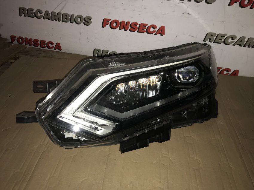 FARO NISSAN QASHQAI 2018 J11 RESTYLING FULL LED   LADO IZQUIERDO