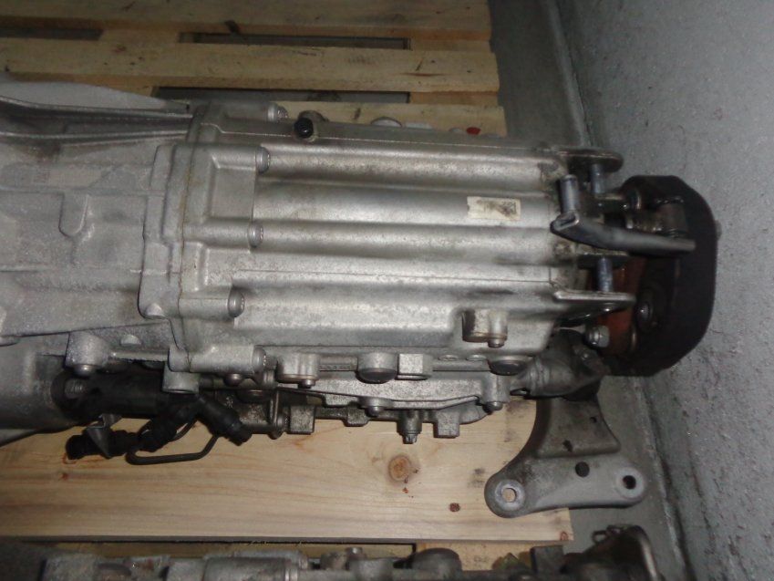 CAJA CAMBIO BMW SERIE 3 2010 E92 330D 245cv 102.166Kms MANUAL 6V MARCA ZF