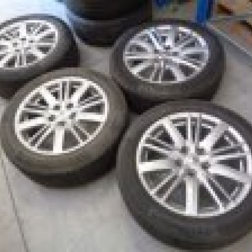 LLANTAS RENAULT MEGANE III GT LINE 205/55 R17 95V NEUMATICOS CONTINENTAL 3 BUEN ESTADO 1 CAMBIAR