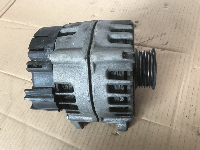 ALTERNADOR PORSCHE CAYENNE 2010 92A 3.0d 240cv Ref. 059903023