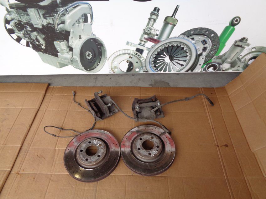 DISCOS Y PINZAS FRENO DELANTEROS MERCEDES BENZ CLASE CLA 2014 W117 220CDI