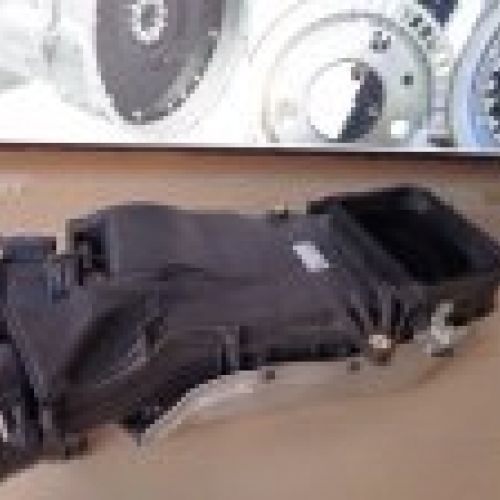 CAJA FILTRO AIRE / CAUDALÍMETRO MERCEDES BENZ CLASE C 2015 250cdi 204cv W205 Ref