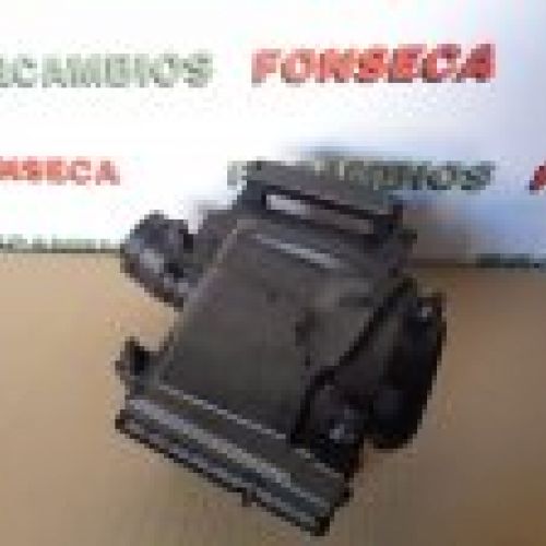 CAJA FILTRO AIRE / CAUDALÍMETRO MERCEDES BENZ CLA 2013 220cdi W117 Ref