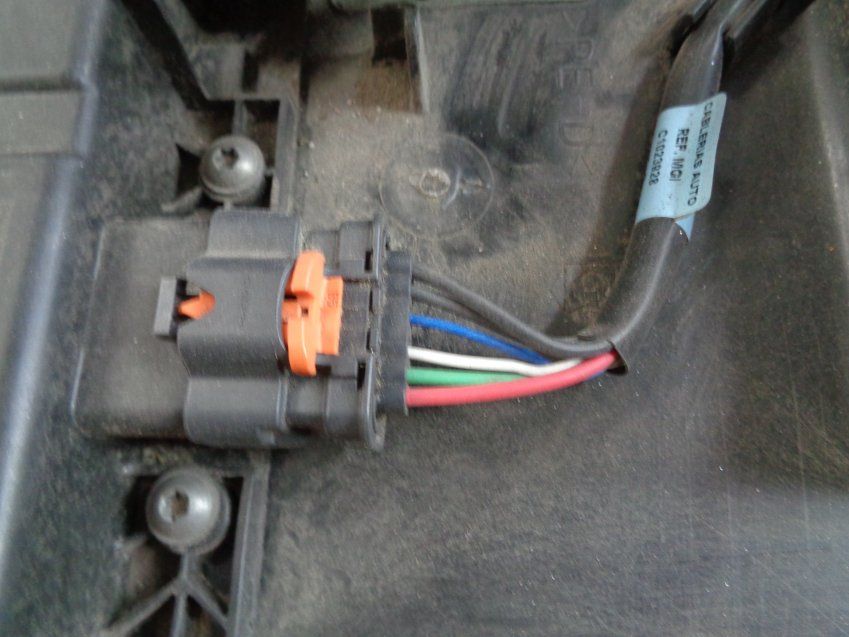 DEPOSITO ADBLUE CITROEN BERLINGO 2019 1.5Hdi 130cv 91.000Kms ORIGINAL