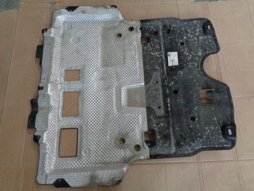 CUBRE CARTER PEUGEOT 2008 II 2020 1200 Gasolina 130cv 16.000Kms Ref. 9824226480