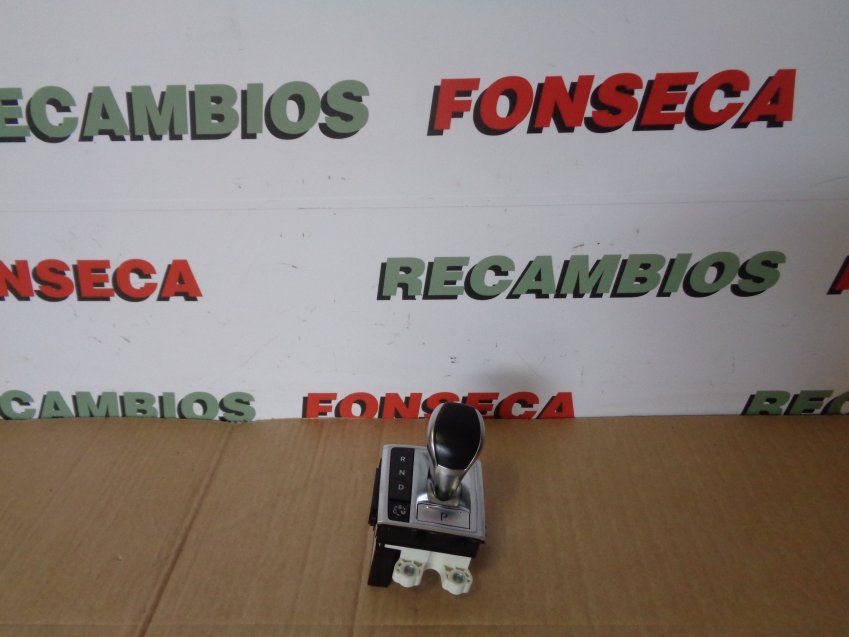 SELECTOR MARCHAS AUTOMATICO MERCEDES BENZ CLA 45 2014 W117