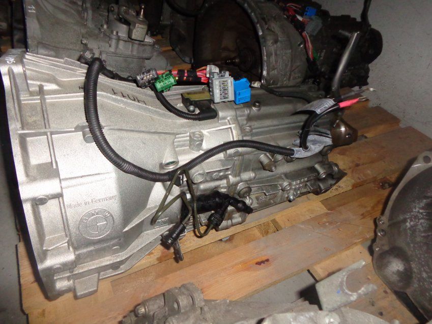 CAJA CAMBIO BMW SERIE 3 2009 320d 177cv 22