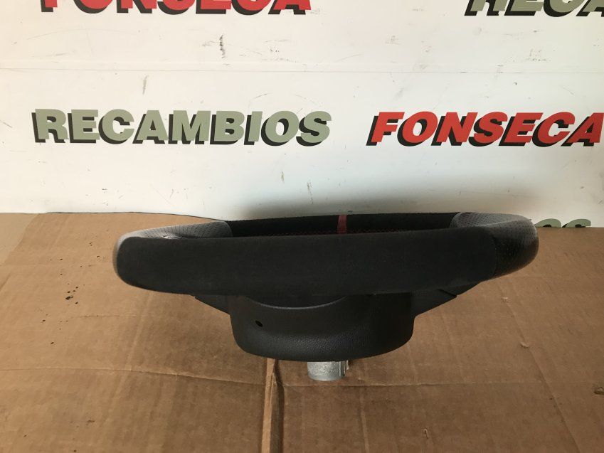 VOLANTE RENAULT MEGANE 4 RS 2018