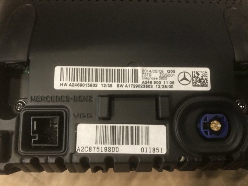 RADIO / SISTEMA NAVEGACIÓN MERCEDES BENZ CLA 45 2014 W117 Pantalla Ref. A2469001106   Joystick Ref. A2469001309 / A2469013302 / A2129020607   Radio Ref. A2469008313