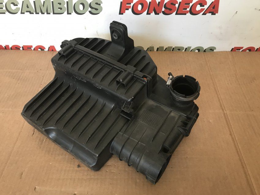 CAJA FILTRO AIRE COMPLETA CITROEN C3 III 2017 1.2 Gasolina Ref. 9826454780