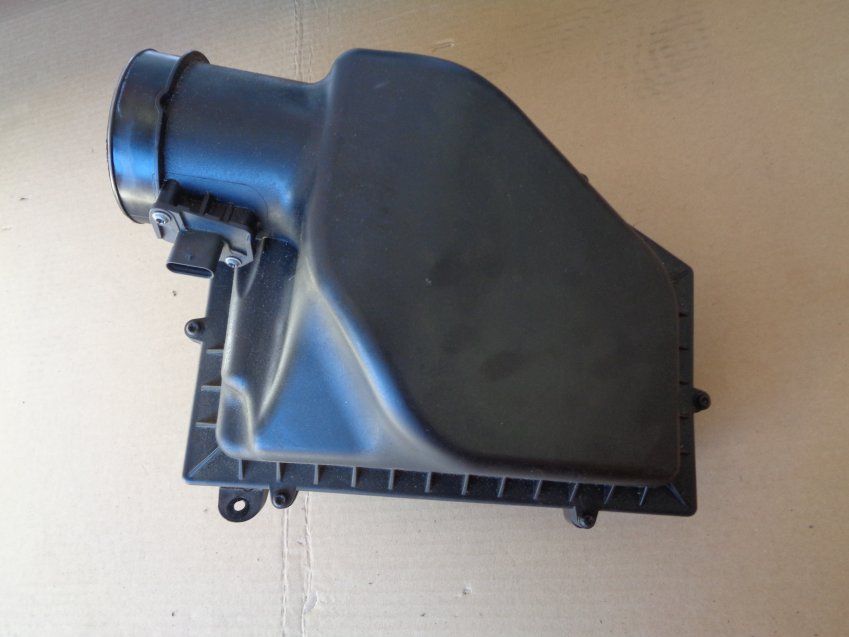 CAJA FILTRO AIRE / CAUDALÍMETRO BMW 740 E DRIVE 2017 G11 56.000Kms REF. AD862047304