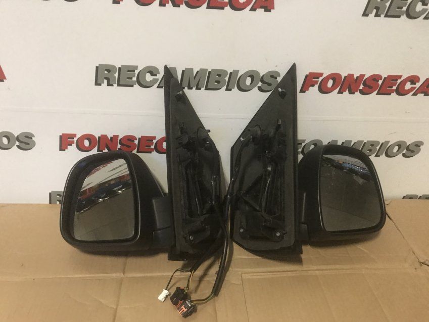 RETROVISORES PEUGEOT EXPERT III 2016 Ref. Izq 98155884xt Enchufe Negro con 5 cables   Ref. Dcho 98155882xt Enchufe Blanco 2 cables y negro con  5 cables