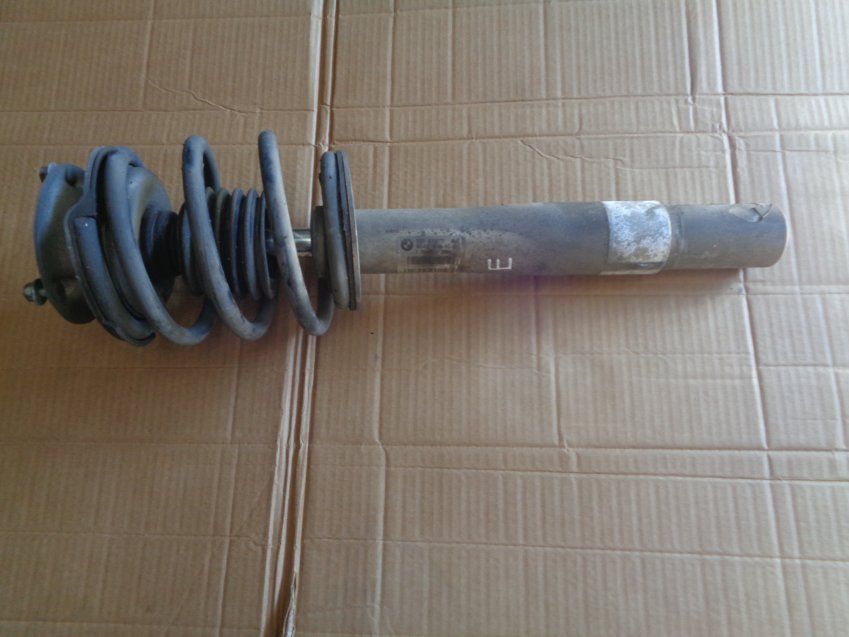 AMORTIGUADORES DELANTEROS BMW SERIE 6 2008 635d E63 Ref. 3131 6766771 / 3131 6766772