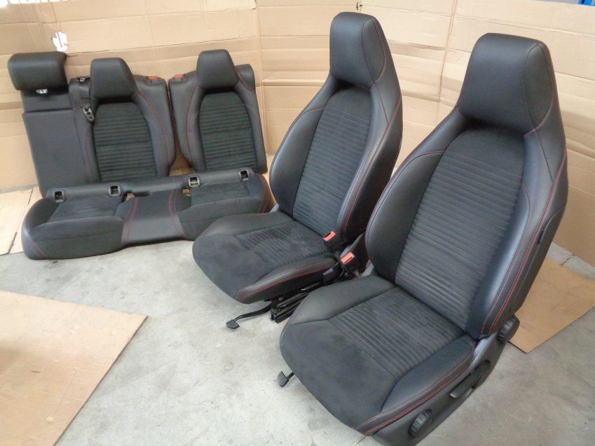 ASIENTOS MERCEDES BENZ CLASE CLA 2015 W117 AMG CON TAPIZADOS MIXTOS CUERO / ALCANTARA