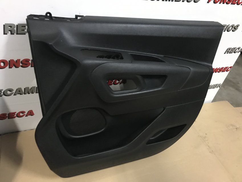 TAPIZADOS PUERTAS CITROEN BERLINGO 2019