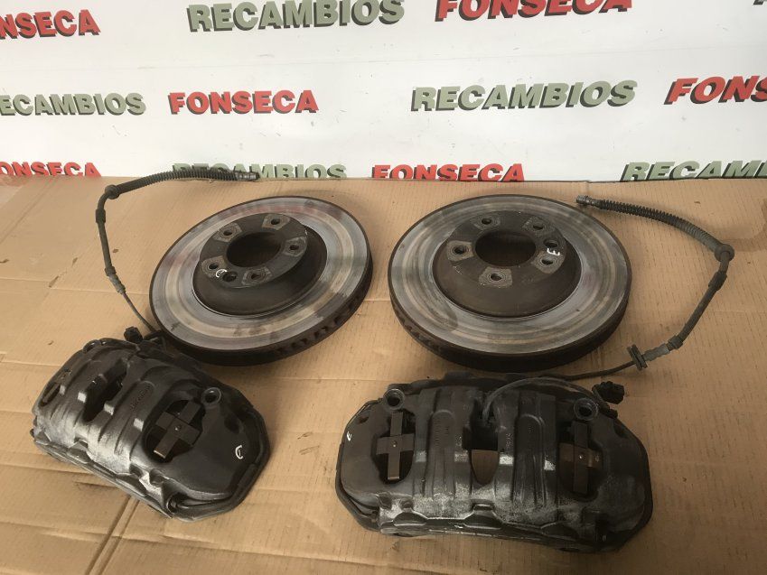 DISCOS Y PINZAS FRENO DELANTEROS PORSCHE CAYENNE 2010 3.0d 92A Discos 350mm Pinzas Brembo 6 Pistones Ref. 7PP615123