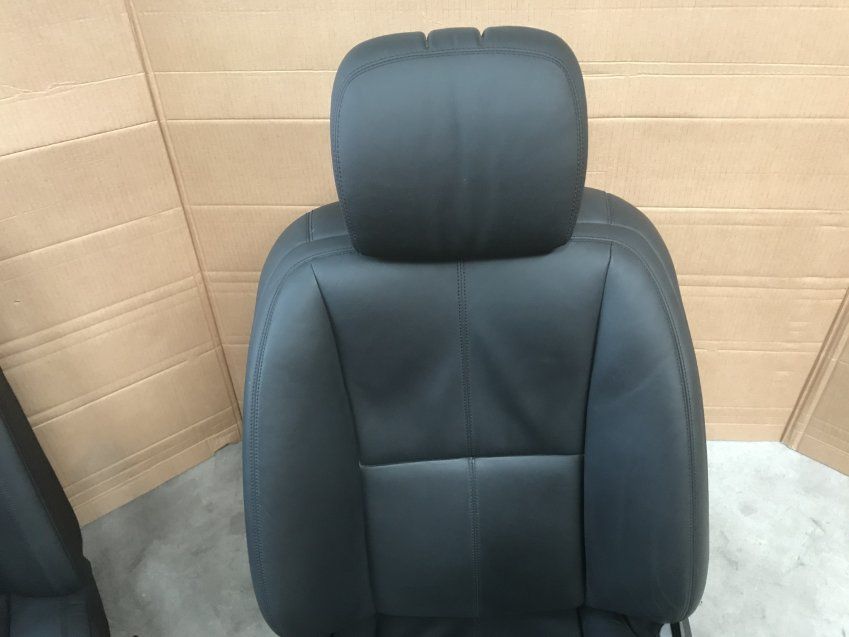ASIENTOS CON TAPIZADOS DE PUERTAS MERCEDES  S 2007 w221 TOTALMENTE ELECTRICOS   Y LOS DELANTEROS CALEFACTABLES Y CON MEMORIA