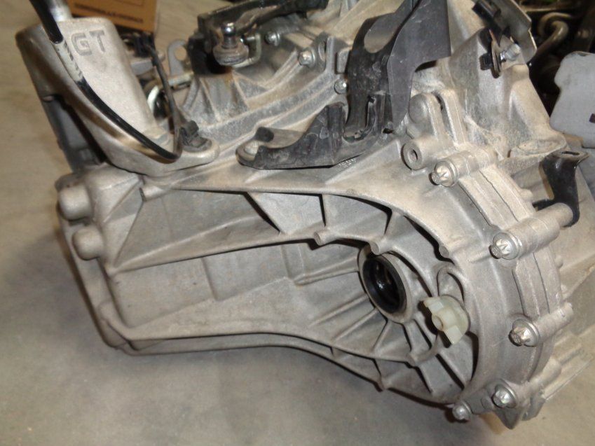 CAJA DE CAMBIOS RENAULT MEGANE 4 2016 1500dci 110cv 71