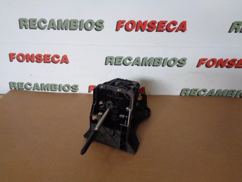 SELECTOR MARCHAS CITROEN BERLINGO 2019 1