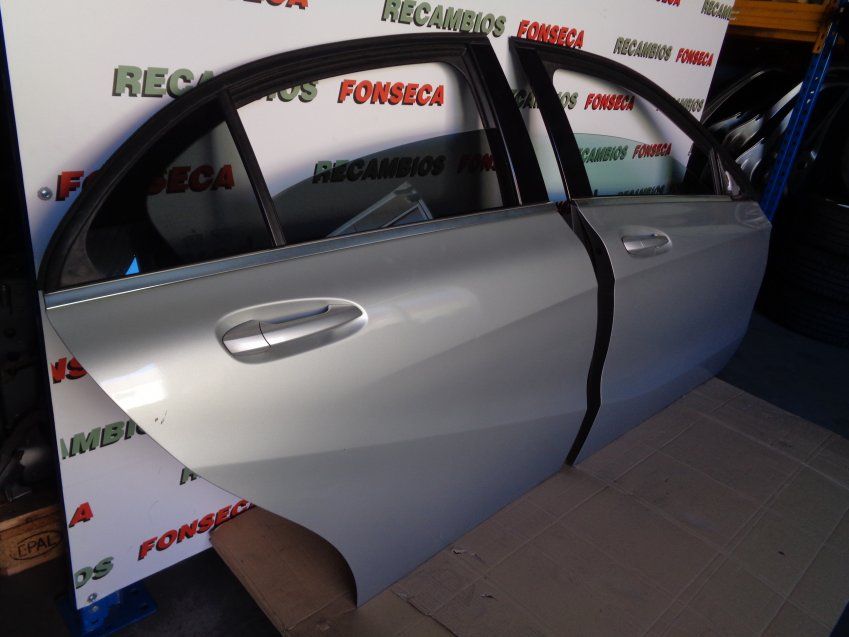 PUERTAS MERCEDES BENZ CLASE A 2015 W176