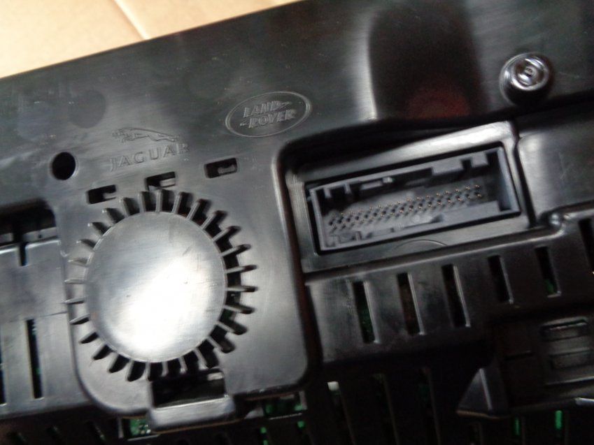 CUADRO INSTRUMENTOS RANGE ROVER IV VOGUE AUTOBIOGRAPHY 2015 L405 4.4 SDV8 340cv 111.000Kms Ref. FPLA 10849 KA