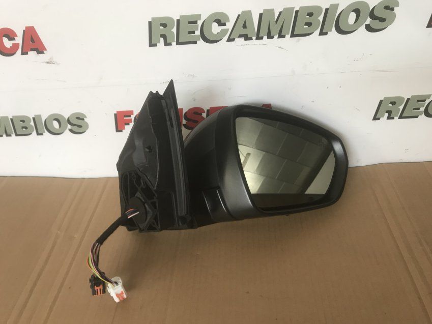 RETROVISORES PEUGEOT 3008 2021 ABATIBLES ELECTRICAMENTE Y CON FUNCION ADELANTAR / CAMBIO CARRIL