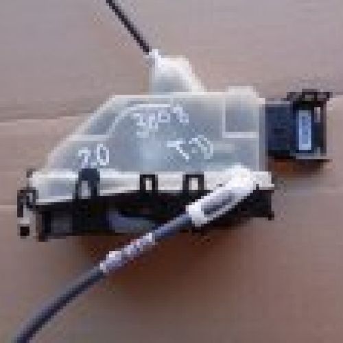 CERRADURA PEUGEOT 3008 2019 TRASERA DERECHA Ref