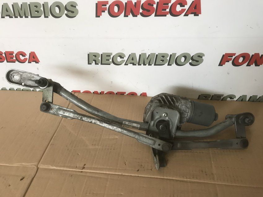 MOTOR LIMPIA DELANTERO BMW SERIE 5 2012 F10 F11 Bosch Ref. 7272367 / 3397021319