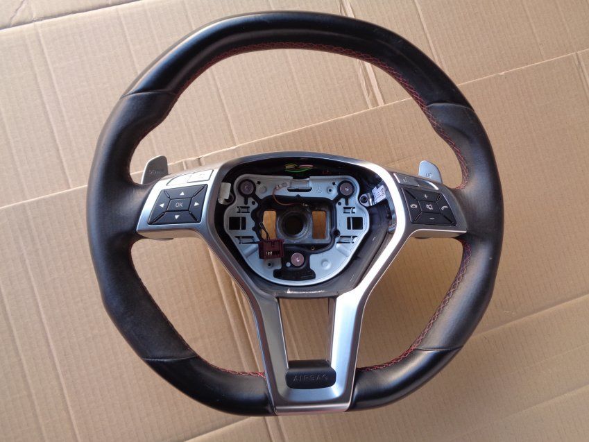 VOLANTE MERCEDES BENZ CLASE A45 2014 W176 AMG CON LEVAS