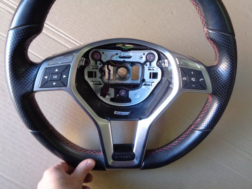 VOLANTE MERCEDES BENZ CLASE A 2013 W176 AMG