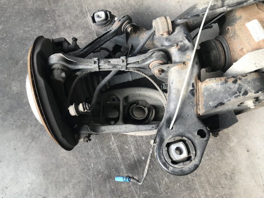 EJE TRASERO BMW 330XDrive 231cv 2007 E91