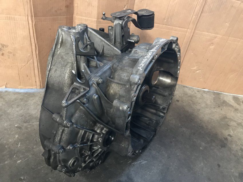 CAJA DE CAMBIOS MERCEDES A 2017 180d 109cv W176 MANUAL 6v Ref. A2463608400