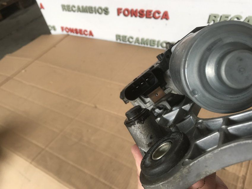 MOTOR LIMPIA PARABRISAS DELANTERO PORSCHE CAYENNE 2010 92A Ref. 7P0955023