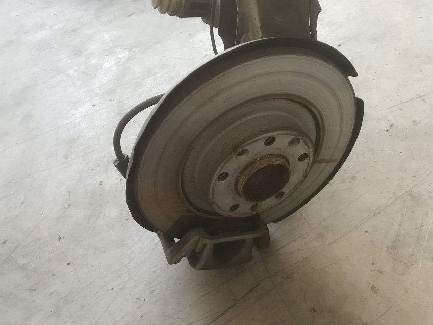 EJE TRASERO COMPLETO CITROEN C4 PICASSO 2017 2.0hdi 150cv USADO