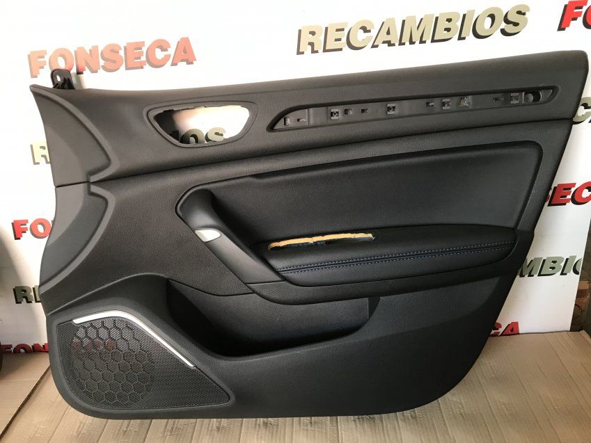 TAPIZADOS PUERTAS RENAULT MEGANE 4 2016 Sport Tourer   Gt Line   Con Luz Cortesia