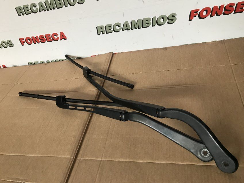 BRAZOS LIMPIA PARABRISAS DELANTERO BMW SERIE 3 2007 E90 E91