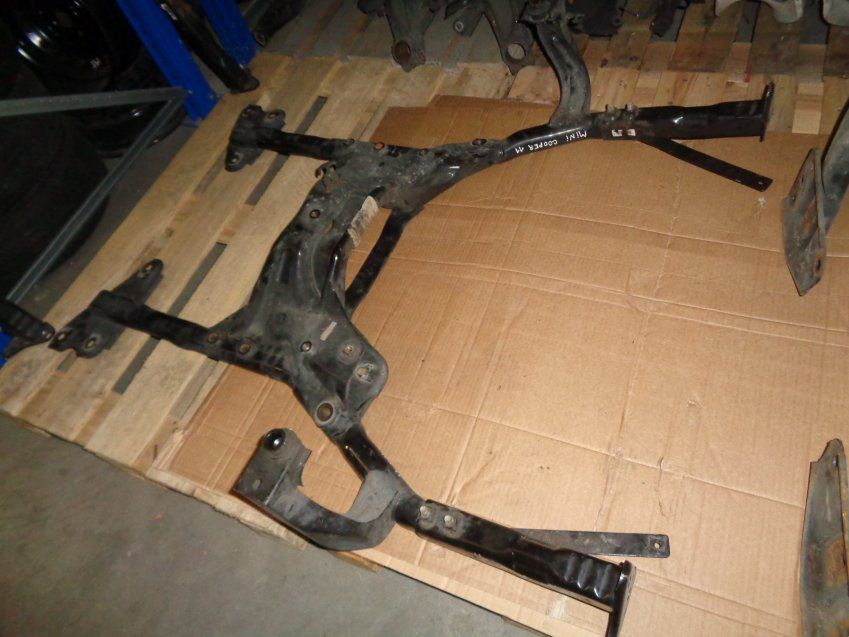 CUNA / PUENTE DELANTERO MINI COOPER 2011 R60 1