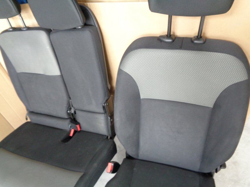 ASIENTOS RENAULT KANGOO 2018 CON TAPIZADOS Y  DE 3 PLAZAS