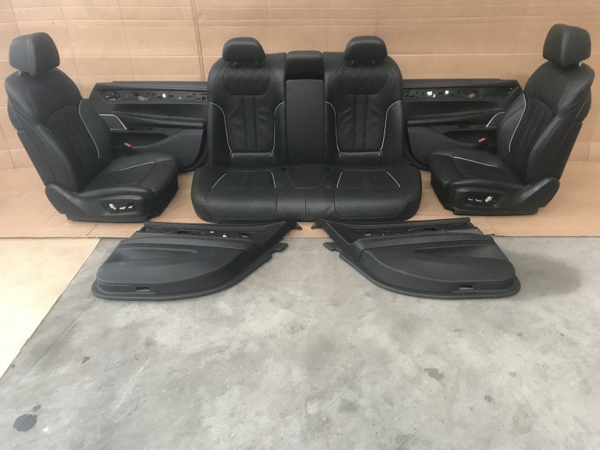 ASIENTOS CON TAPIZADOS BMW SERIE 7 2018 G11 PACK M   Delanteros totalmente electricos, con 2 memorias, calefactables y ventilados. Traseros calefactables