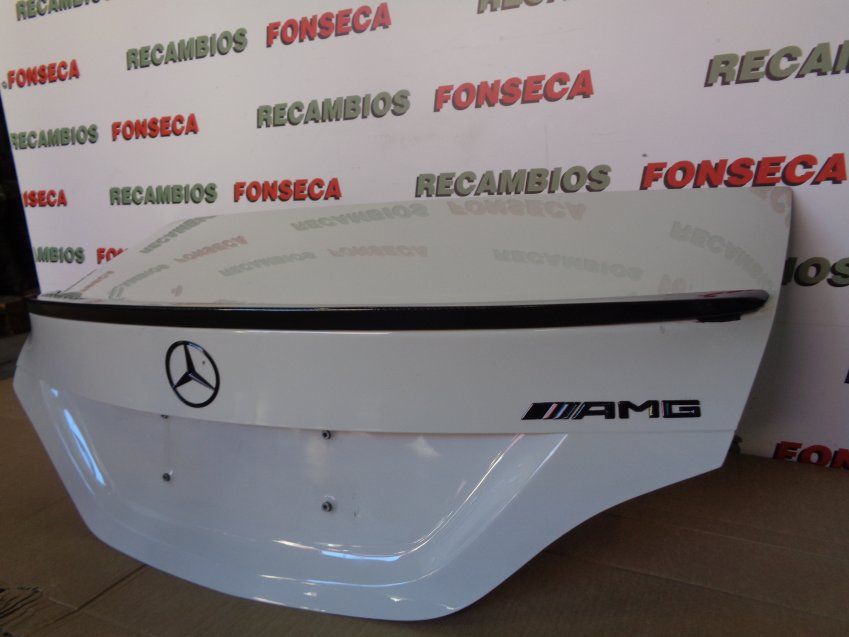 PORTÓN MERCEDES BENZ CLA 45 2014 W117 AMG