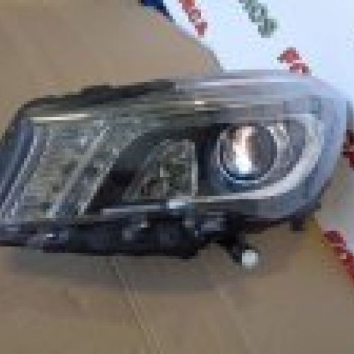 FARO MERCEDES BENZ CLASE CLA 2014 W117 XENÓN ORIGINAL Ref