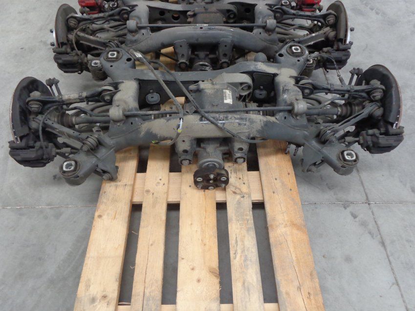 EJE TRASERO BMW SERIE 3 2008 330d E93