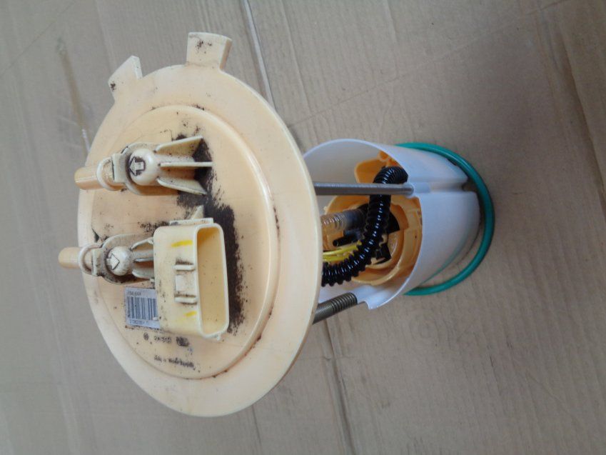 BOMBA COMBUSTIBLE NISSAN QASHQAI J11 2017 1500dci 110cv 30.000Kms Ref. 17040 4EA0A