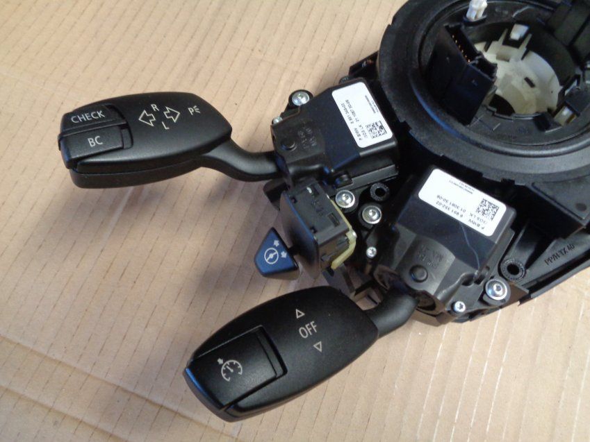 MANDO LUCES / PIÑA BMW SERIE 6 2008 635d E63 De Caja Automática Ref. LZ69170226 / 697639402