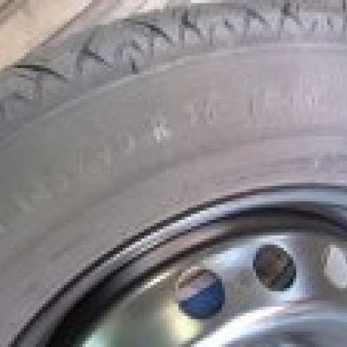 RUEDA REPUESTO RENAULT KADJAR 145/90 R16 106M GALLETA NUEVA NEUMATICO UNIROYAL